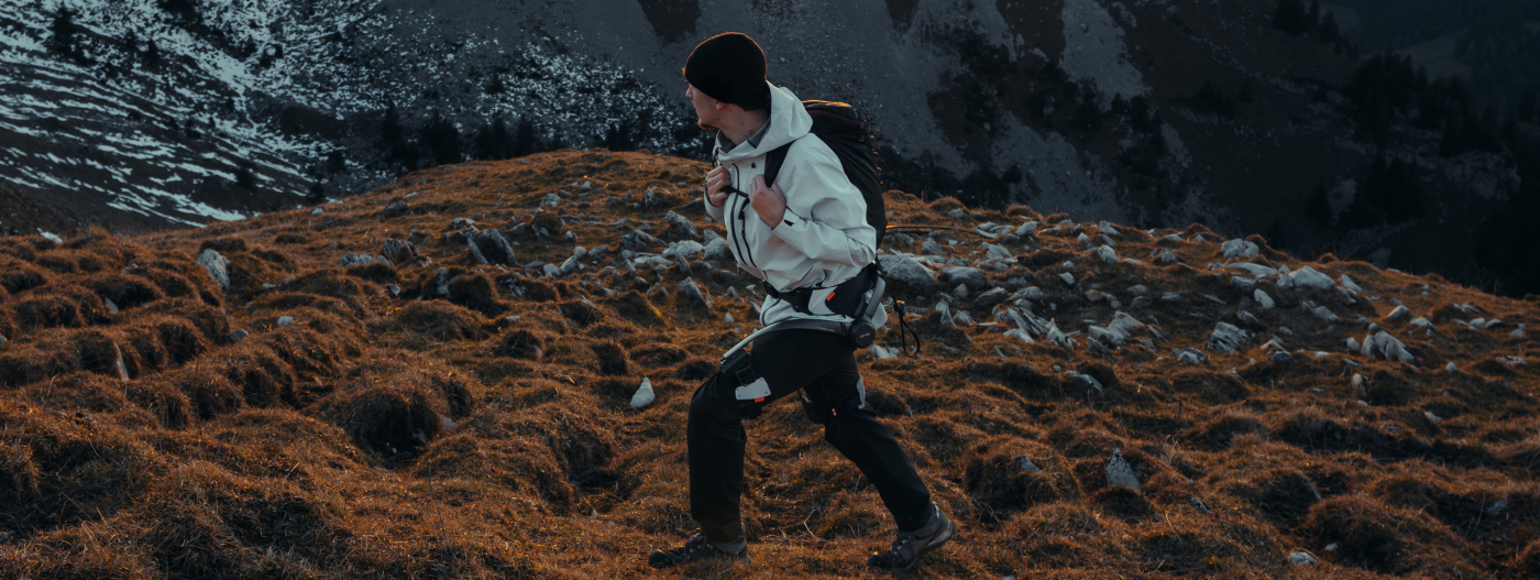 Do Acampamento Base ao Cume: O que o Hypershell X Significa para a Exploração Outdoor